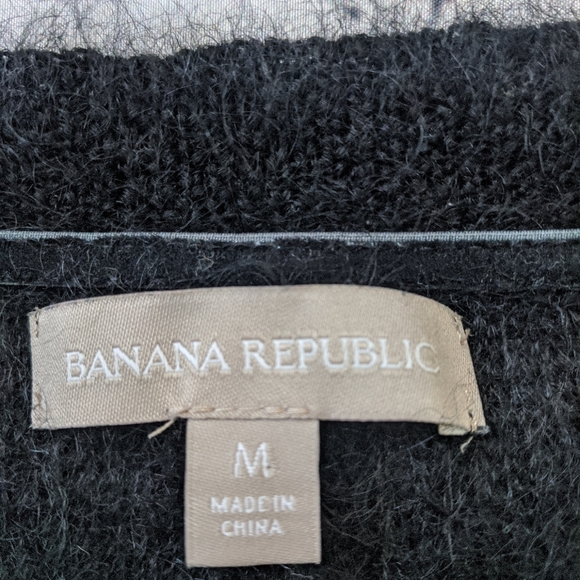 Banana Republic Black soft mohair sweater sz M - Picture 2 of 3